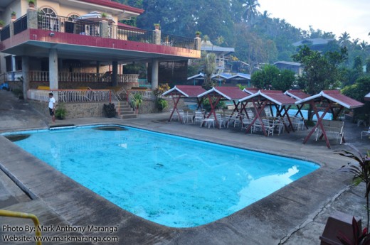 Dela Mar Swimming Pool and Cottages