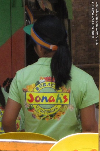 Jonah's Fruit Shake Logo