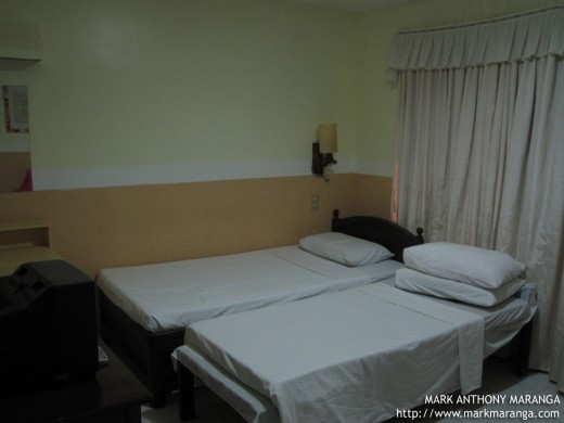 Ponce Suites Room