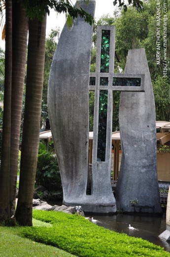 Cross at the Entrance