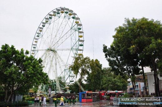 Enchanted Kingdom's Ferris Wheel