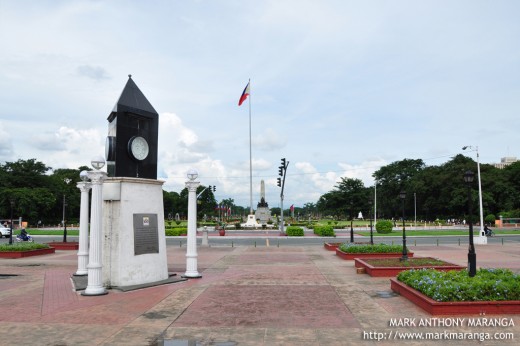 Kilometer Zero Landscape View with Rizal Park as Backdrop