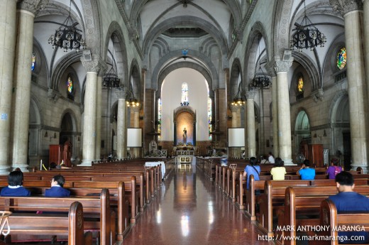 Manila Cathedral Aisle