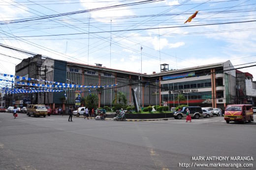Bacolod City Hall in Araneta St. corner Luzuriaga St