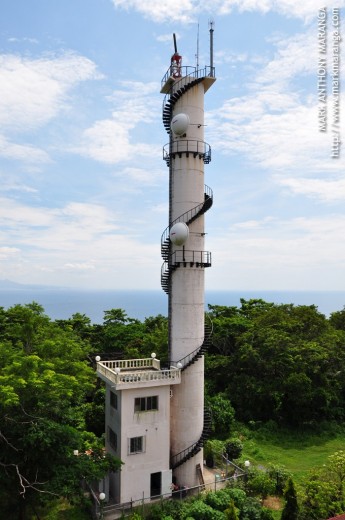 Communication's Tower Nearby