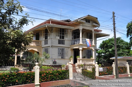 Hofileña Ancestral House