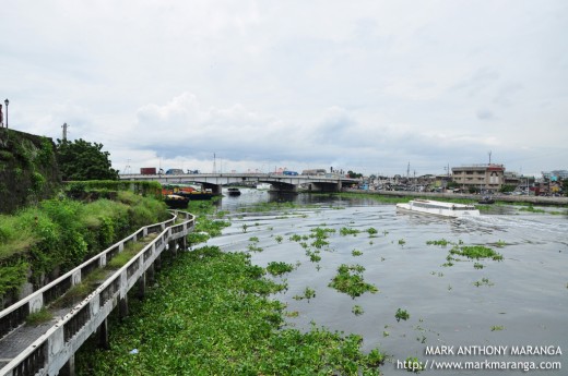 Pasig River going West