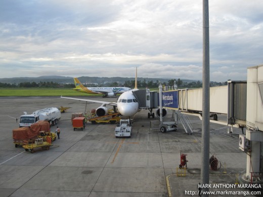 Preparing an aircraft for boarding