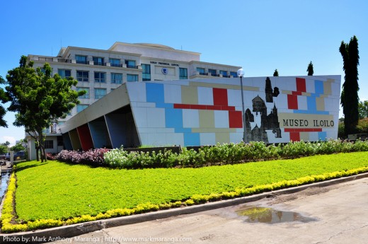 Museo Iloilo and Provincial Capitol