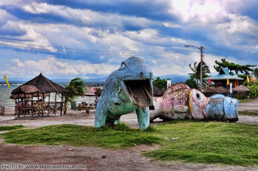 Animal Statues & Cottages