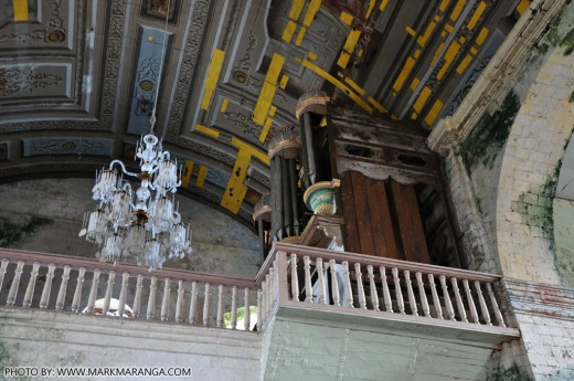 Old Pipe Organ