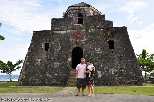 Mark, Lisa, Sam at Punta Cruz Watch Tower