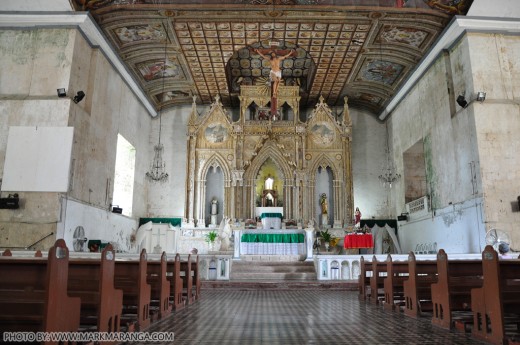 Altar of Maribojoc Church