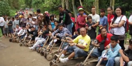 Ligiron Racers and Spectators