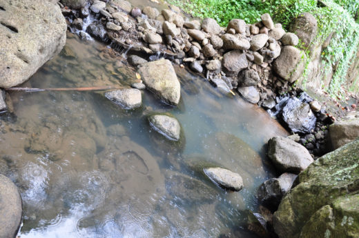 Shallow Basin with slippery stones